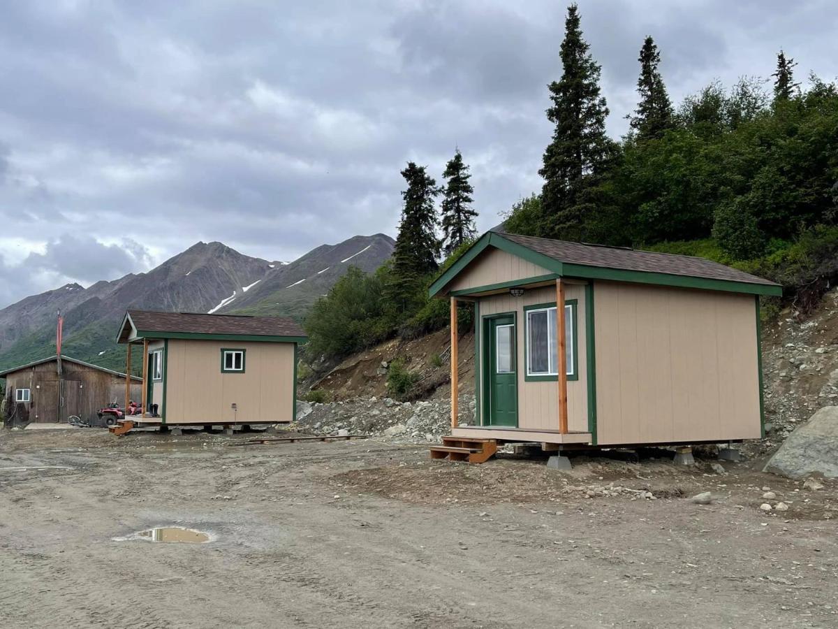 Alpine Creek Lodge Cantwell エクステリア 写真